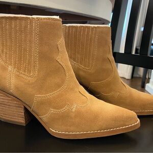Sam Edelman Suede Winona bootie, 6